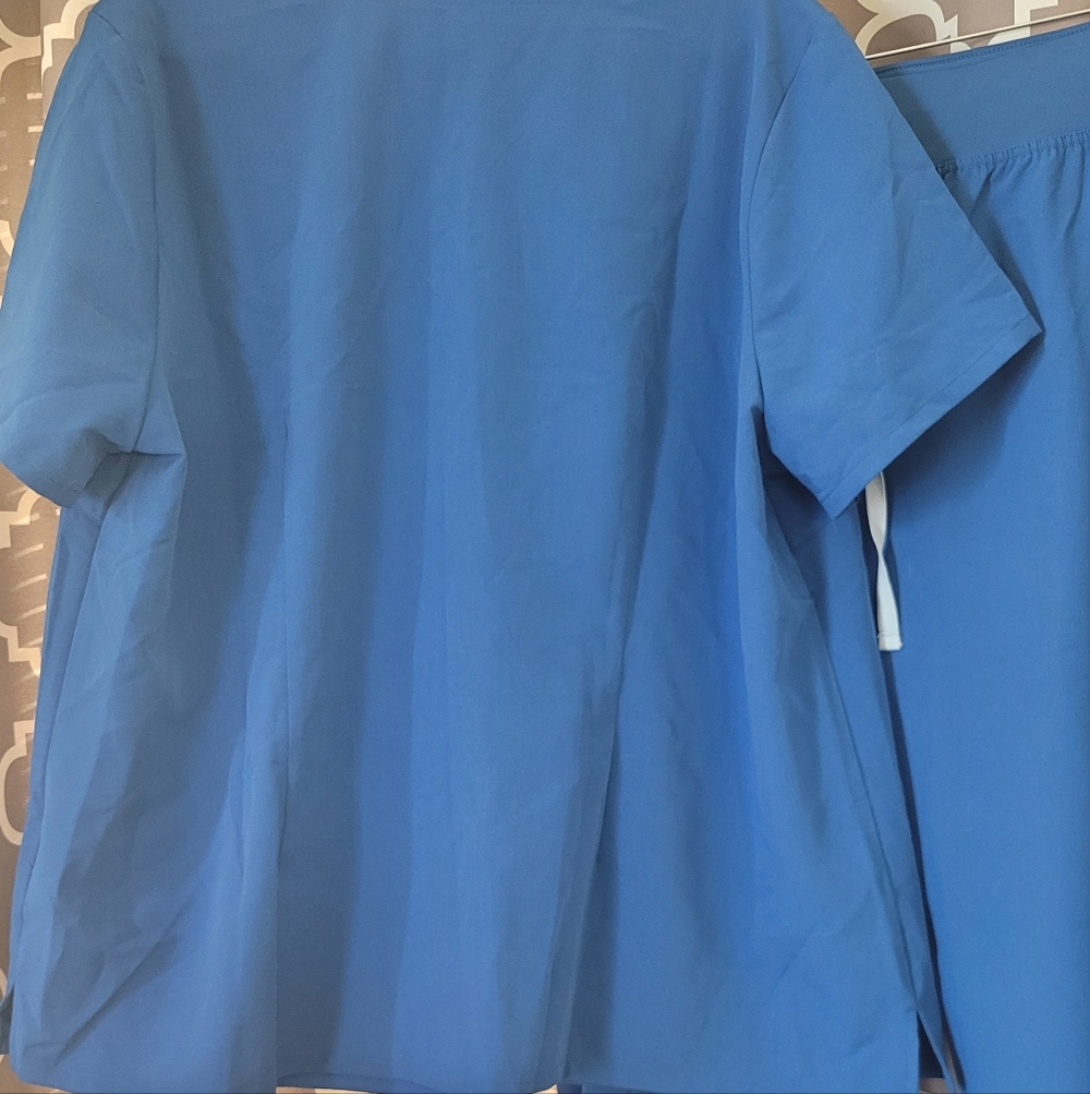 4x NWT Figs Royal Blue Scrub Set - Picture 5 of 16